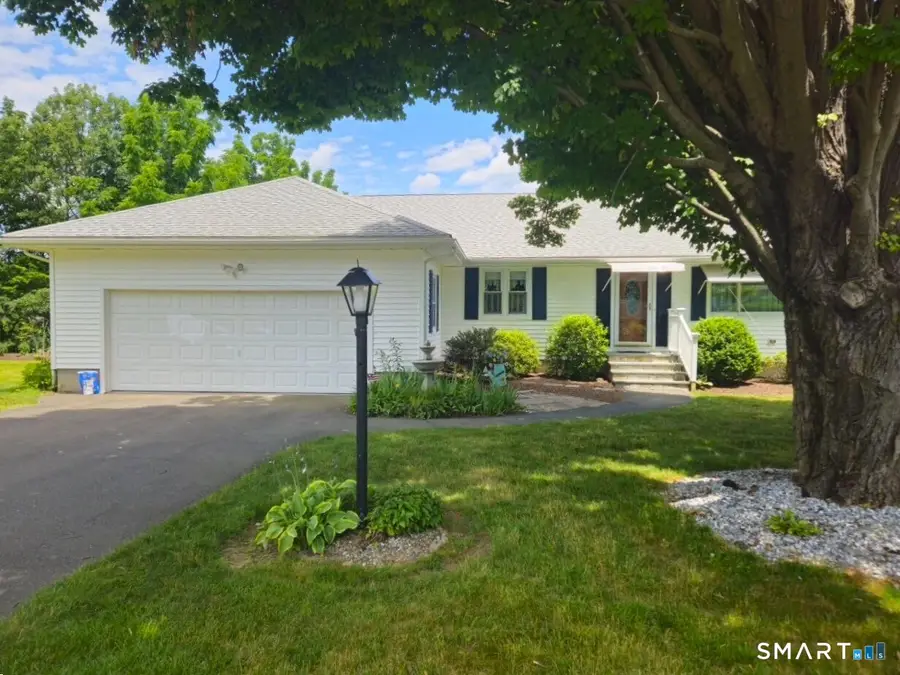 25 Baldwin Drive, Bristol, CT 06010 - #2