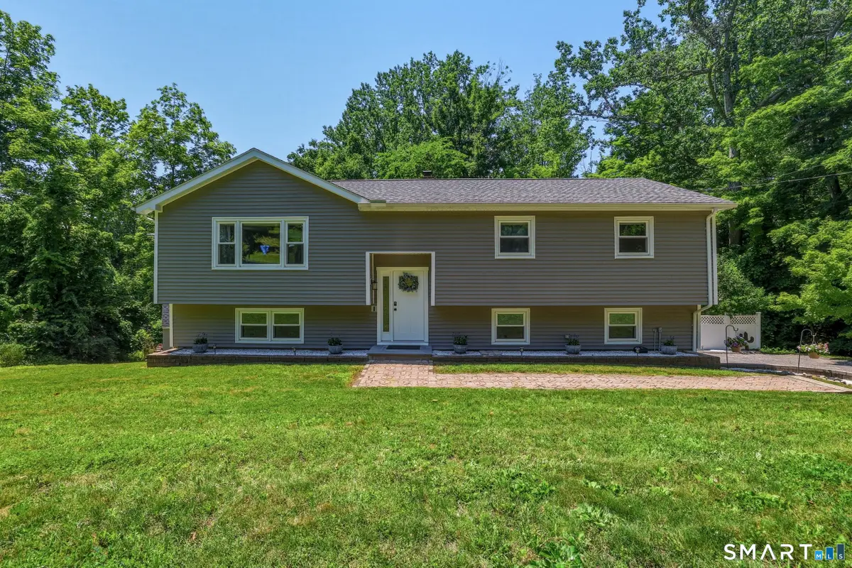 10 Albion Road, New Fairfield, CT 06812 - #1