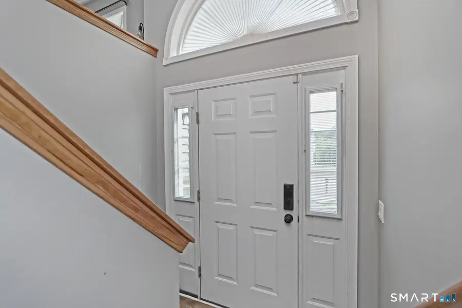 2 Cordone Circle, West Haven, CT 06516 - #2