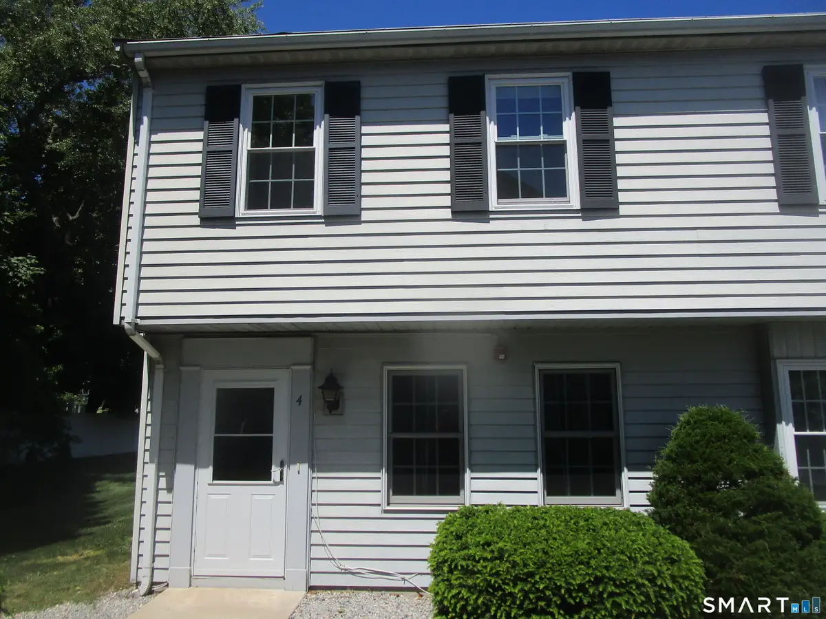 4 Founders Village #4, Clinton, CT 06413 - #1