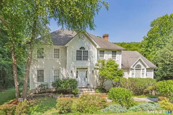 335 Luna Trl Extension, Southbury, CT 06488