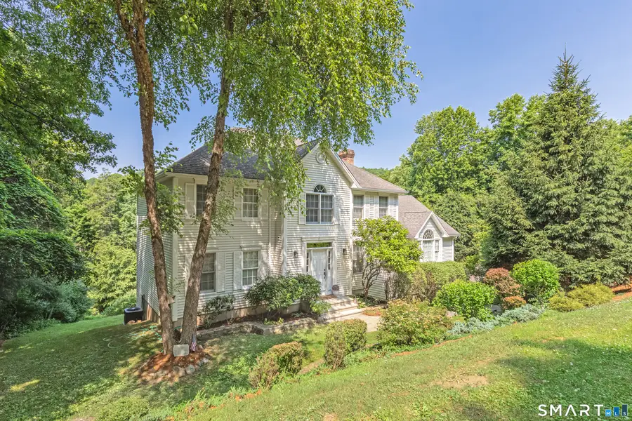 335 Luna Trl Extension, Southbury, CT 06488 - #2