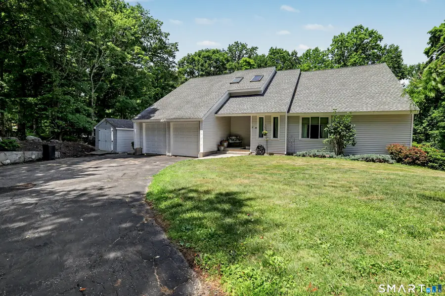 15 Briarwood Drive, Seymour, CT 06483 - #2