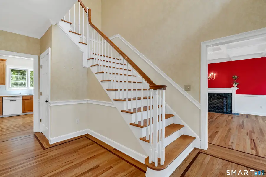 1 Crystal Terrace, Woodbridge, CT 06525 - #3