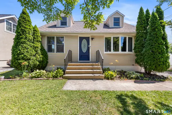 1710 Stratfield Road, Fairfield, CT 06825