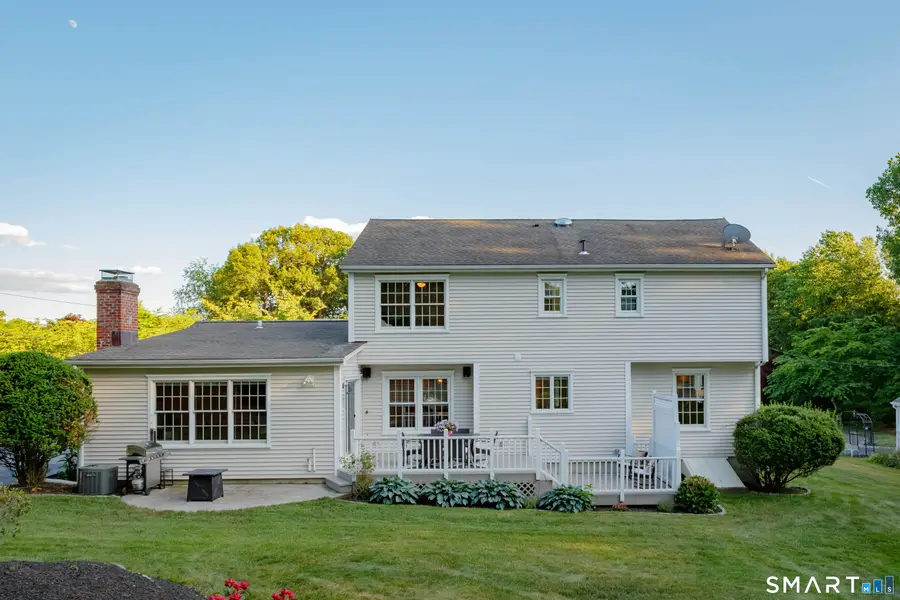 30 Crested Ridge Court, Stratford, CT 06614 - #2