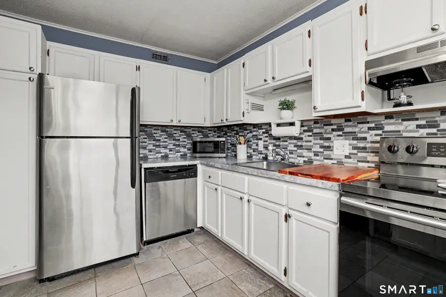 301 Heritage Village #B, Southbury, CT 06488 - #2