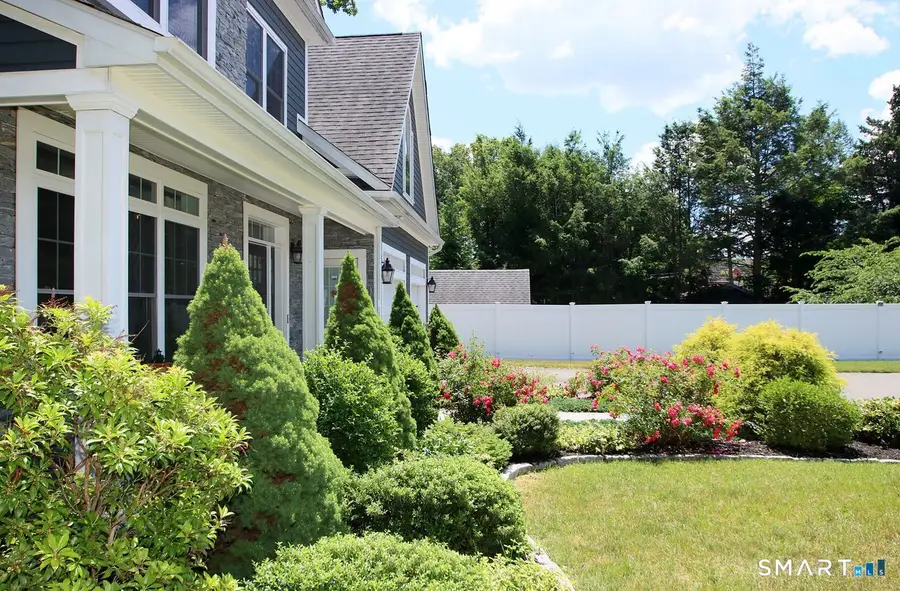 2095 Whitney Avenue, North Haven, CT 06473 - #2