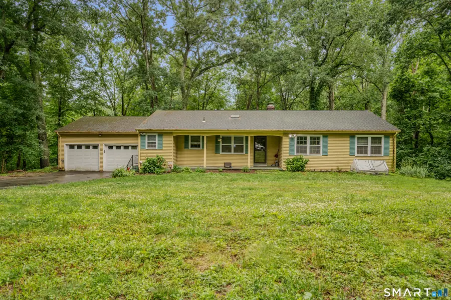 4 Robinhood Drive, Gales Ferry, CT 06335 - #2