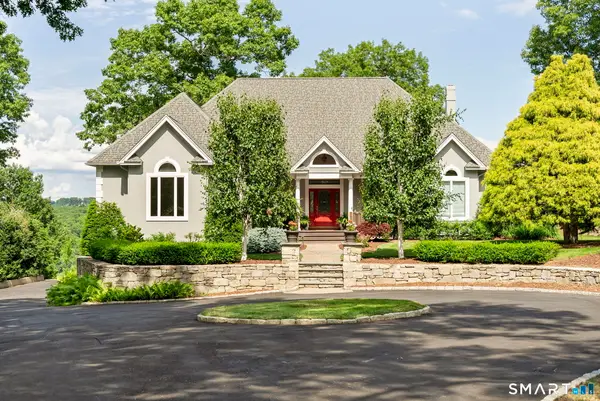 30 Daniel Trace, Burlington, CT 06013