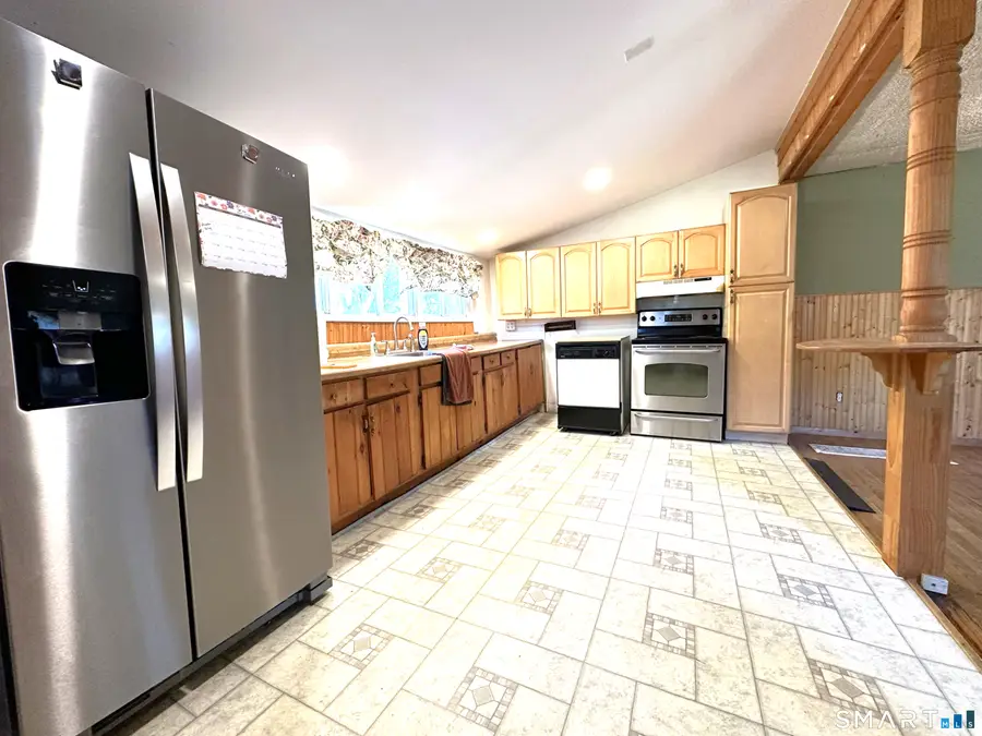 61 Clark Avenue, North Haven, CT 06473 - #2