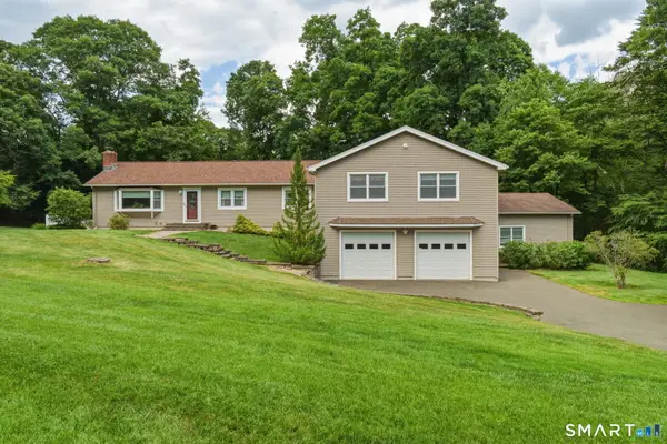 94 Fox Run Drive, Southbury, CT 06488