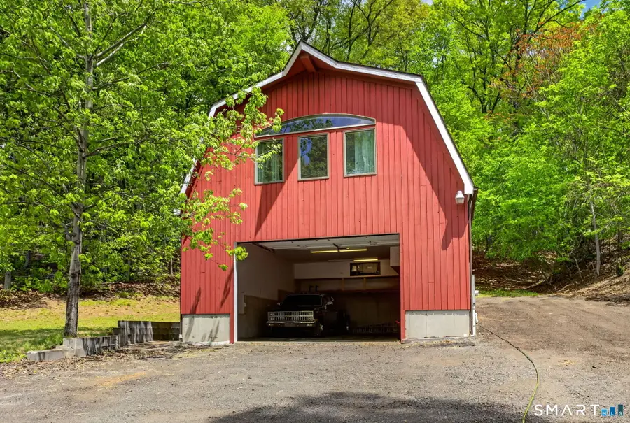 53 Hermitage Lane, North Haven, CT 06473 - #3