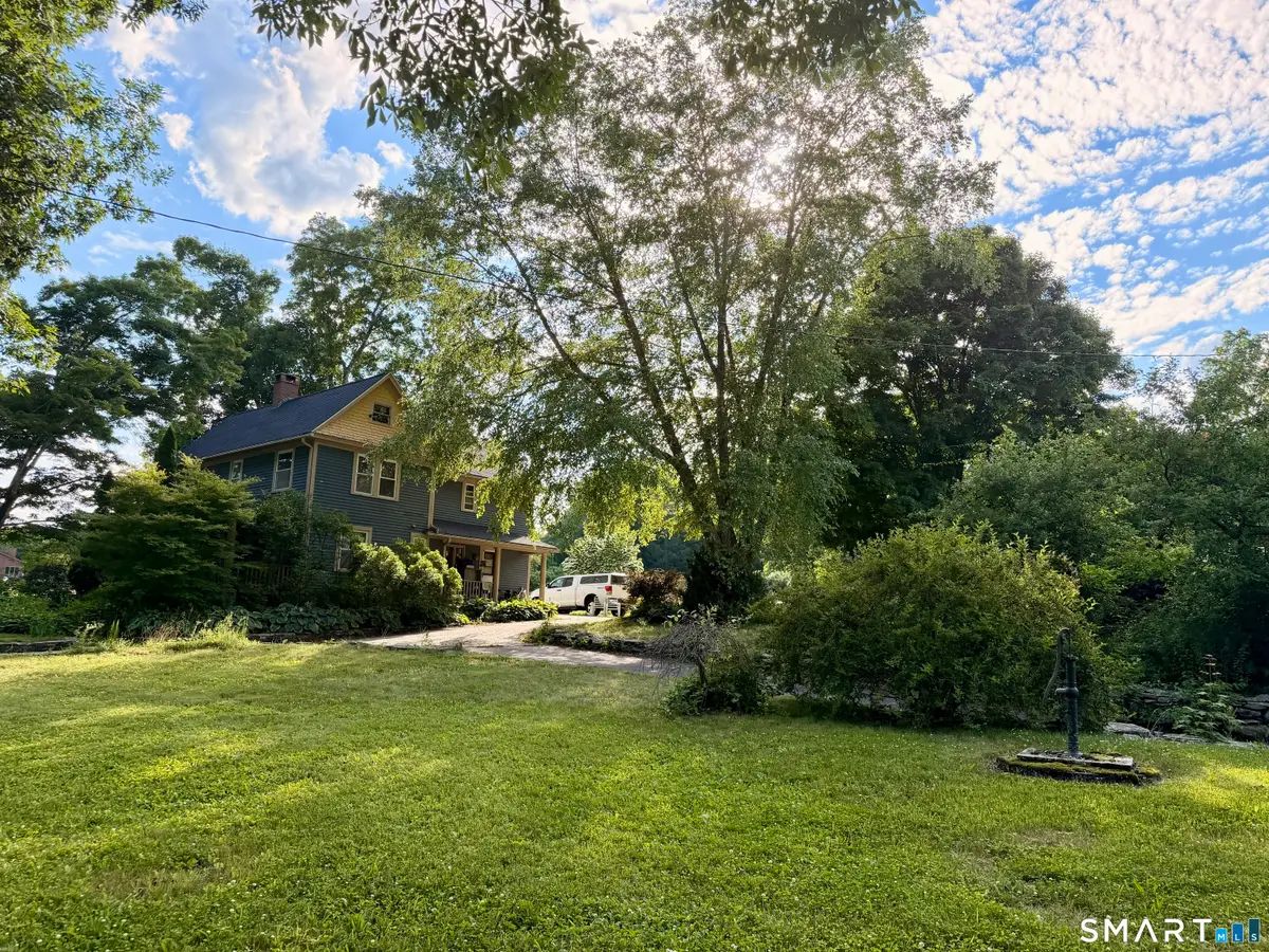 593 Pomfret Street, Putnam, CT 06260 - #1