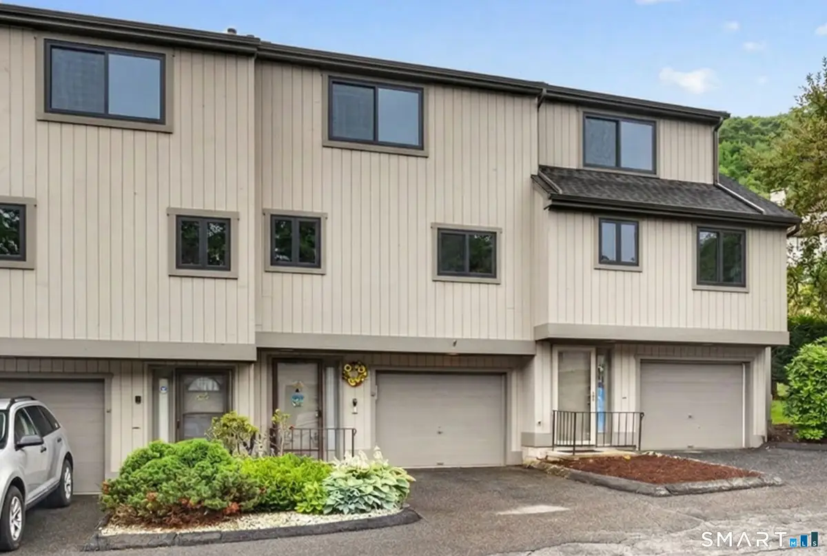 30 Brockton Court #30, Beacon Falls, CT 06403 - #1