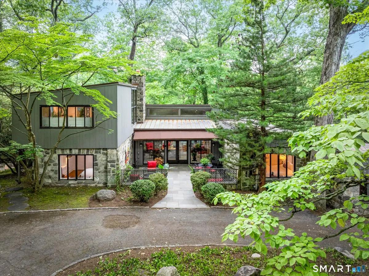 147 Highline Trail, Stamford, CT 06902 - #1