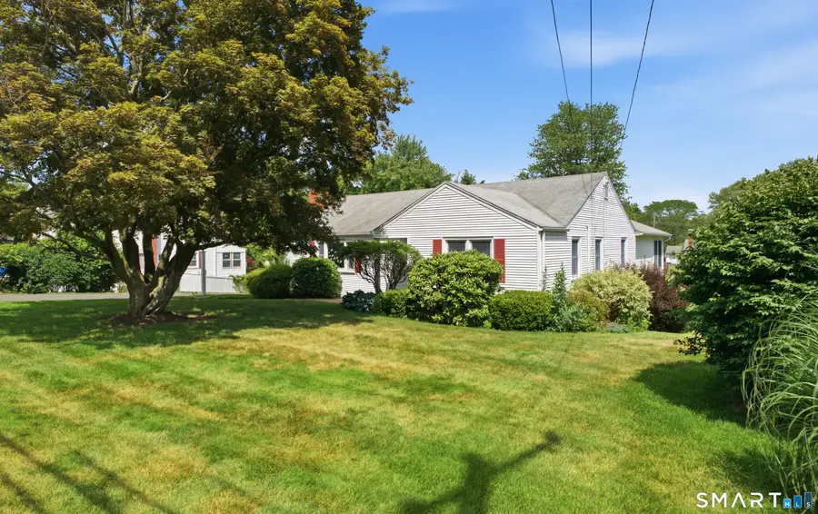 90 Woodland Avenue, Bloomfield, CT 06002 - #2