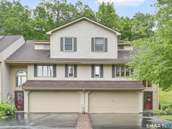 55 Apple Hill #55, Newington, CT 06111
