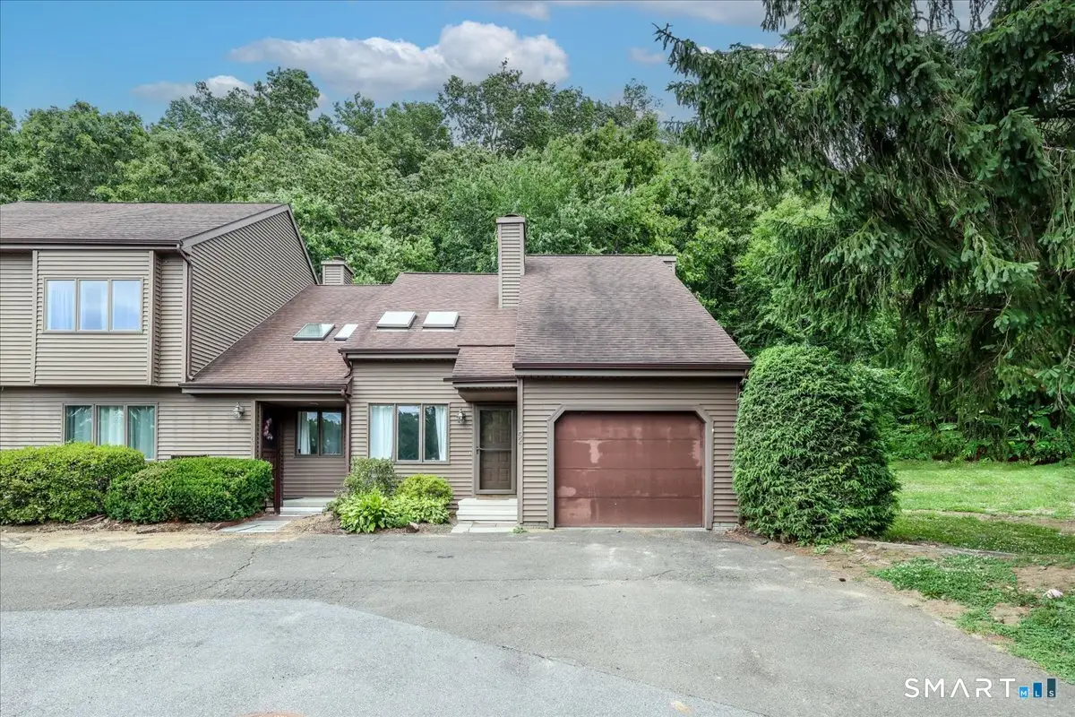 52 Twin Oaks #52, New Milford, CT 06776 - #1