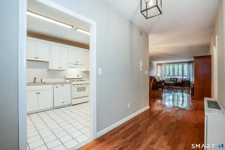 779 Prospect Avenue #14, West Hartford, CT 06105 - #3