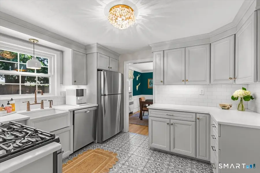 42 Gifford Road, West Hartford, CT 06119 - #2