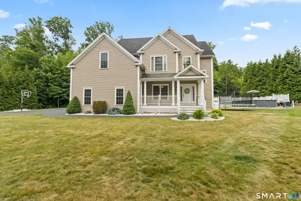 117-B Newgate Road, Oxford, CT 06478