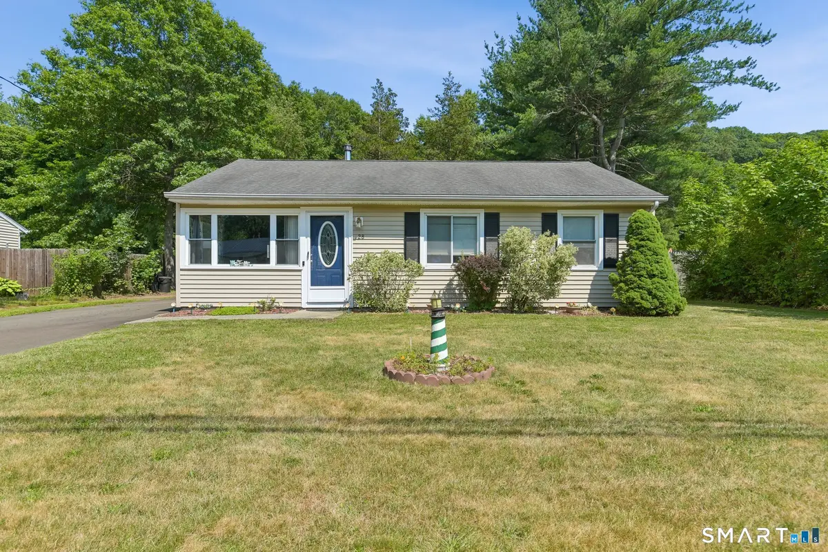 28 Van Horn Drive, East Haven, CT 06512 - #1