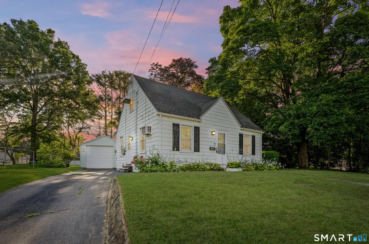 108 Bedford Avenue, East Hartford, CT 06118 - #1