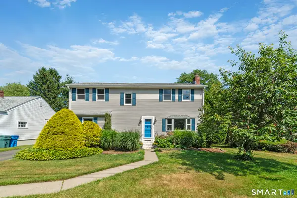 26 Corbin Road, Hamden, CT 06517
