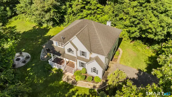 29 Nathan Hale Court, Cheshire, CT 06410