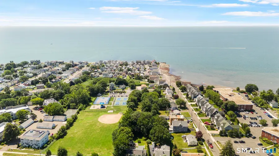 22 Howard Court, Milford, CT 06460 - #3