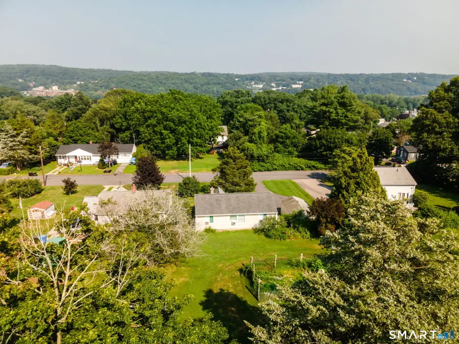 15 Curran Street, Norwich, CT 06360 - #3