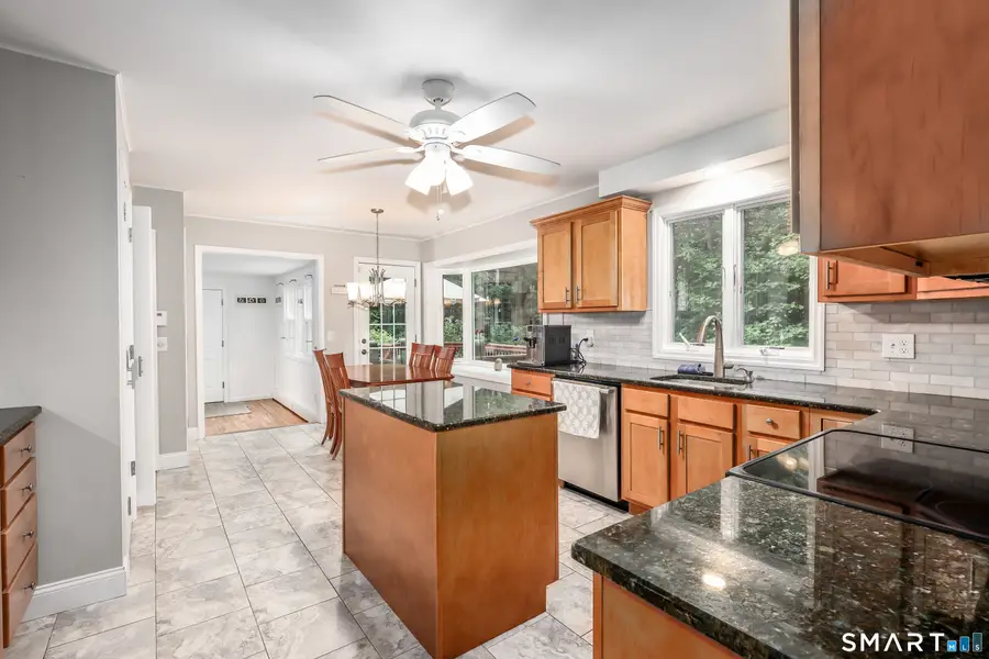 3 Deerfield Road, Brookfield, CT 06804 - #2