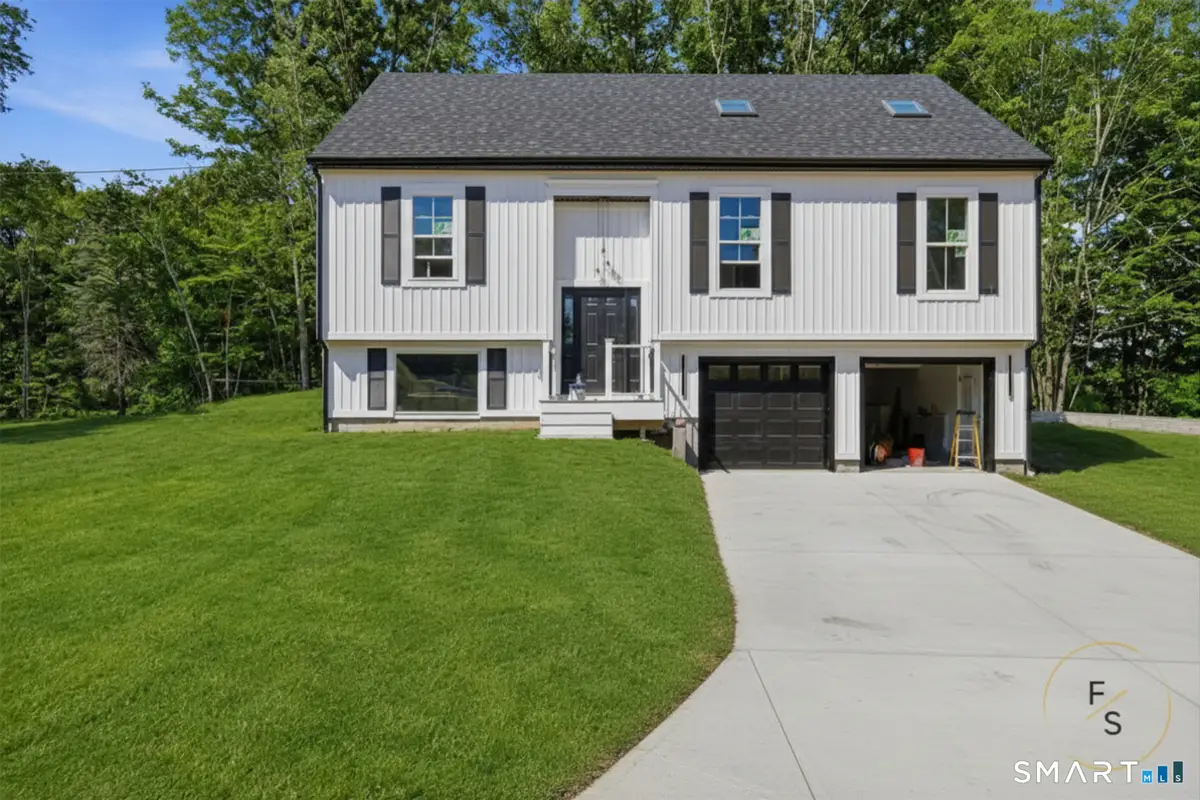10 Church Street, Sprague, CT 06330 - #1