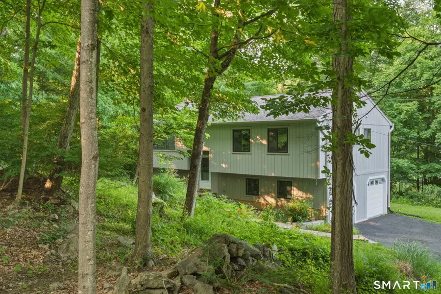 518 Bennetts Farm Road, Ridgefield, CT 06877 - #2