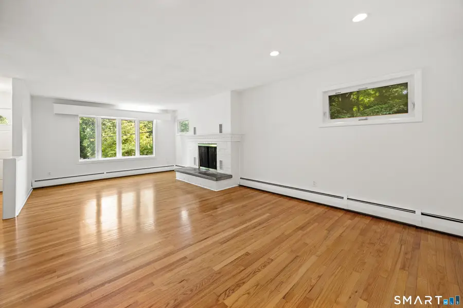 11 Walnut Lane, Northford, CT 06472 - #3