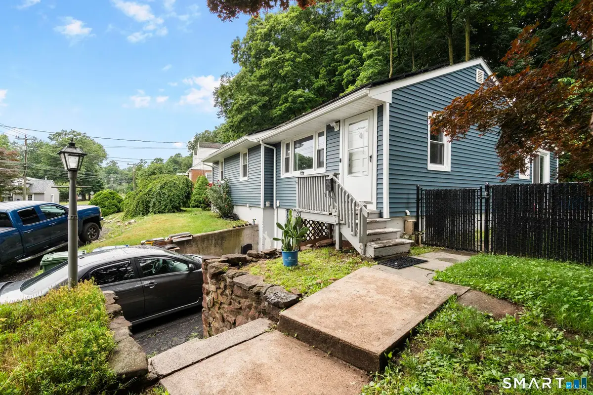 33 Allen Avenue, Meriden, CT 06451 - #1
