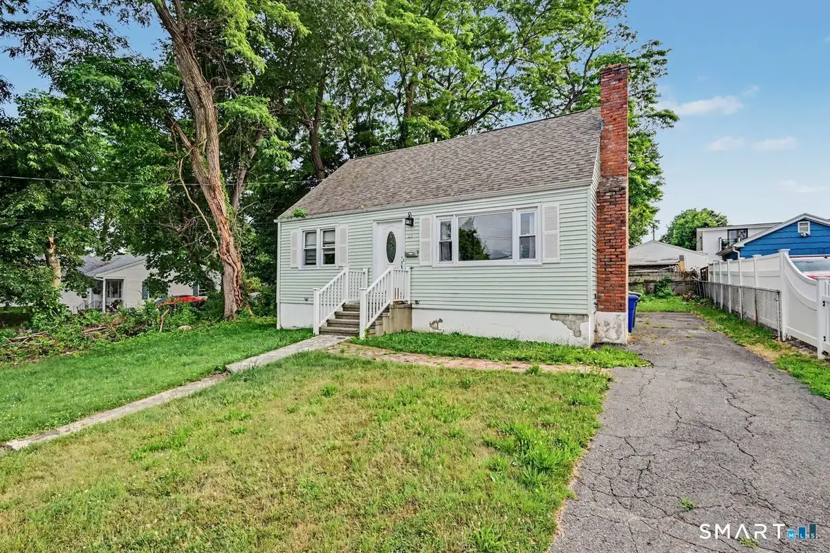 25 Myron Avenue, Bridgeport, CT 06606 - #1