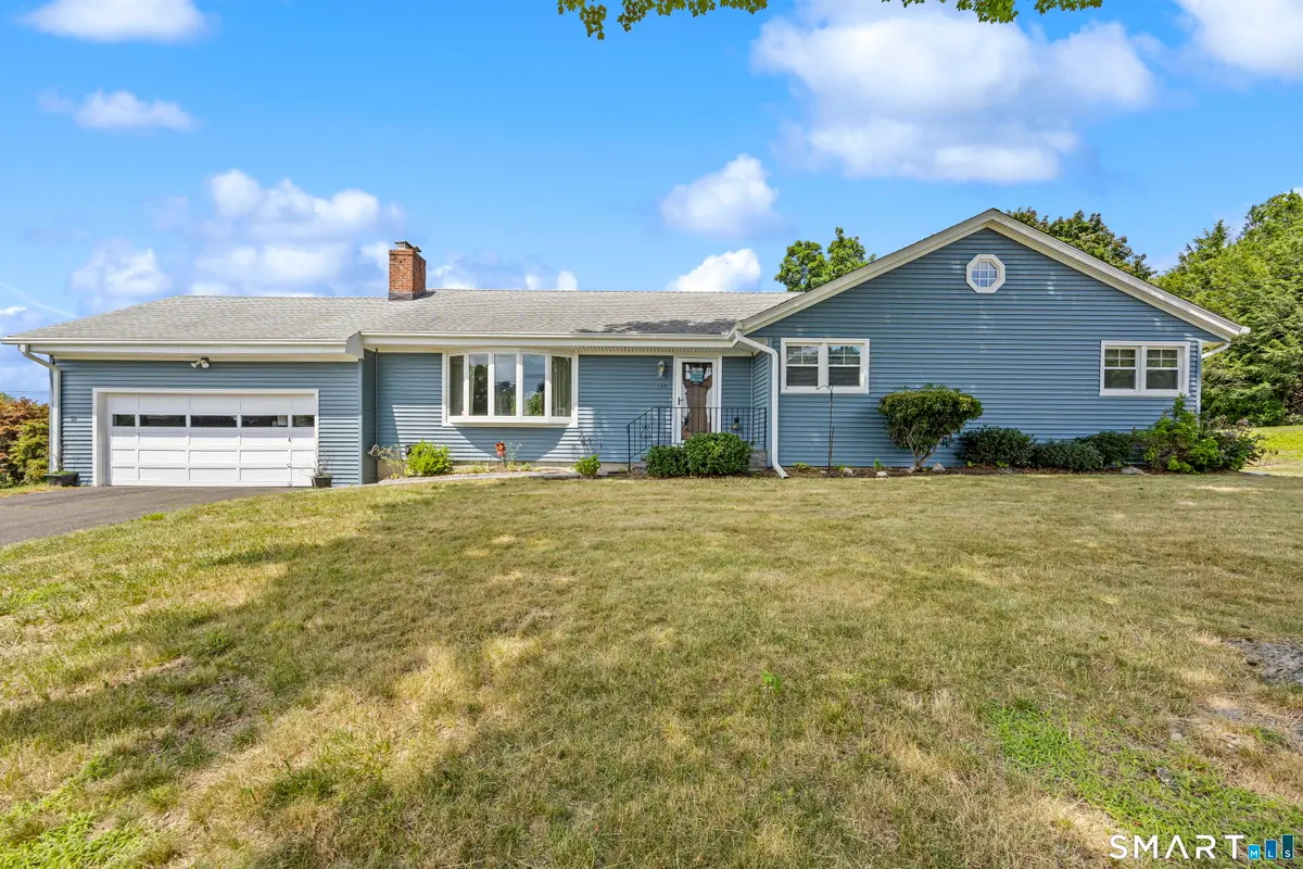 124 Elliott Road, Trumbull, CT 06611 - #1
