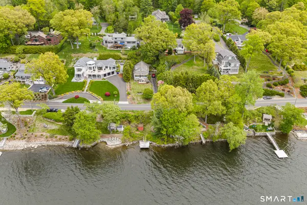 557 Candlewood Lake Road, Brookfield, CT 06804
