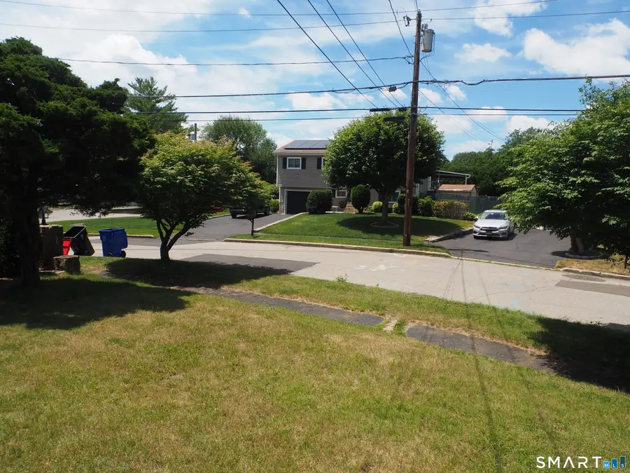 18 Country Club Road, Norwalk, CT 06851 - #3
