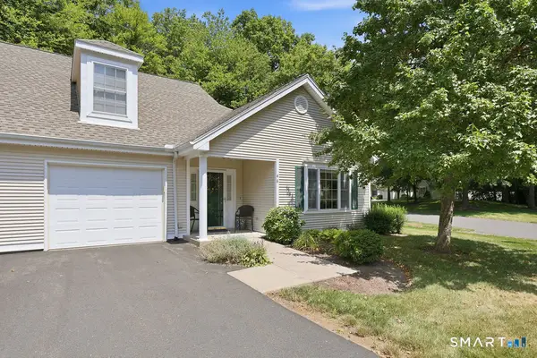 46 Henley Way #46, West Hartford, CT 06117
