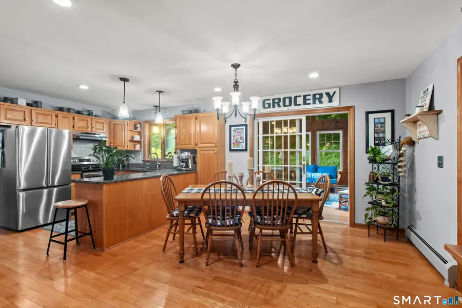 38 Pebble Brook Court, Berlin, CT 06037 - #2