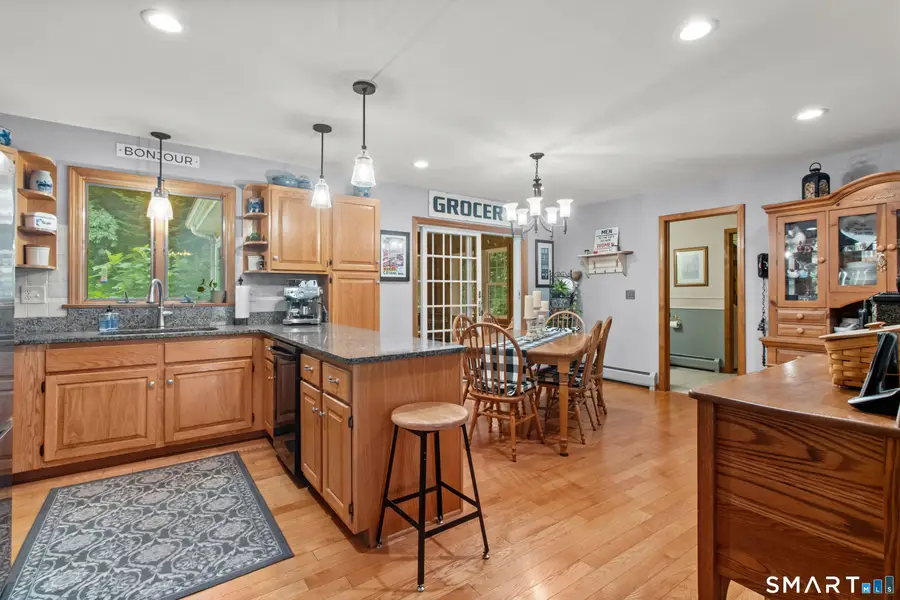 38 Pebble Brook Court, Berlin, CT 06037 - #3