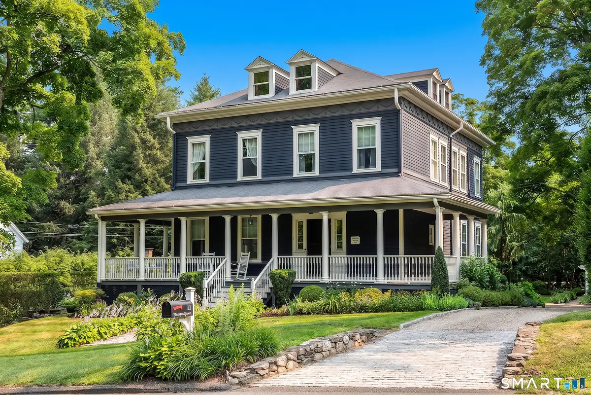 11 Pleasant Street, Woodbury, CT 06798 - #1