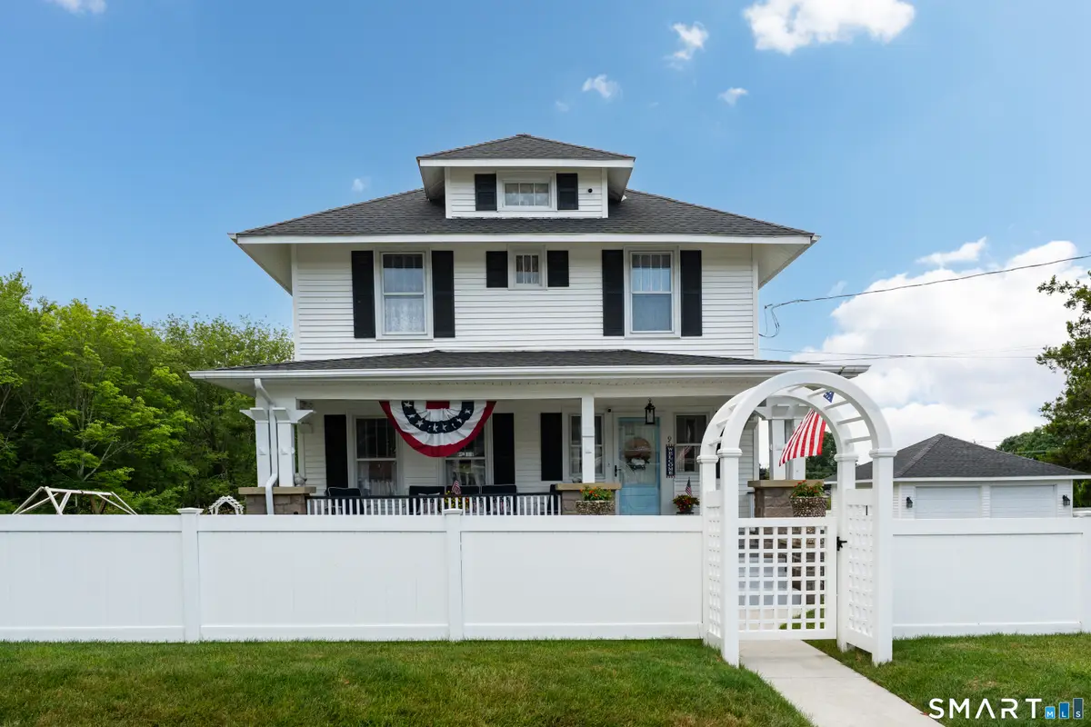 9 East Bishop Street, Waterford, CT 06385 - #1