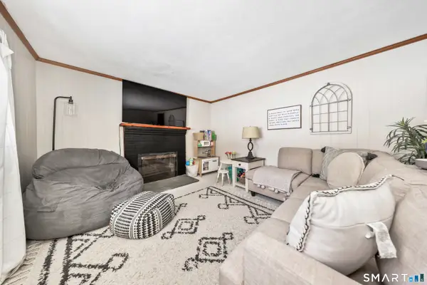 14 Wilkes Road, Danbury, CT 06811
