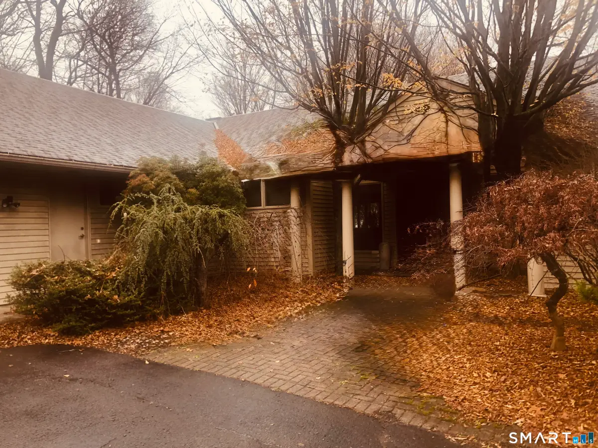 40 Ferncliff Drive, West Hartford, CT 06117 - #1