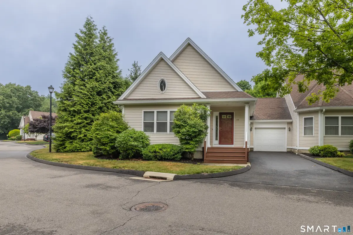 194 Summerfield Gardens #194, Shelton, CT 06484 - #1