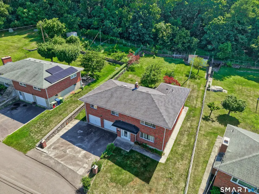 134 Judith Lane, Waterbury, CT 06704 - #2